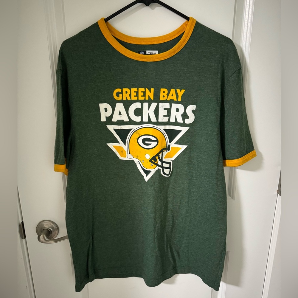 Men's Green Bay Packers NFL Shirt Medium